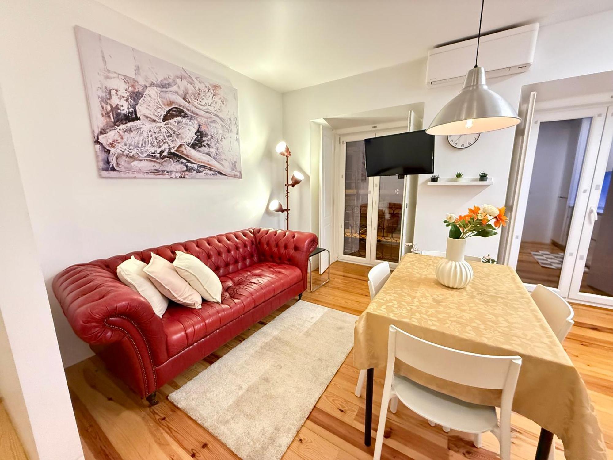 Apto Com 2 Quartos Apartamento *