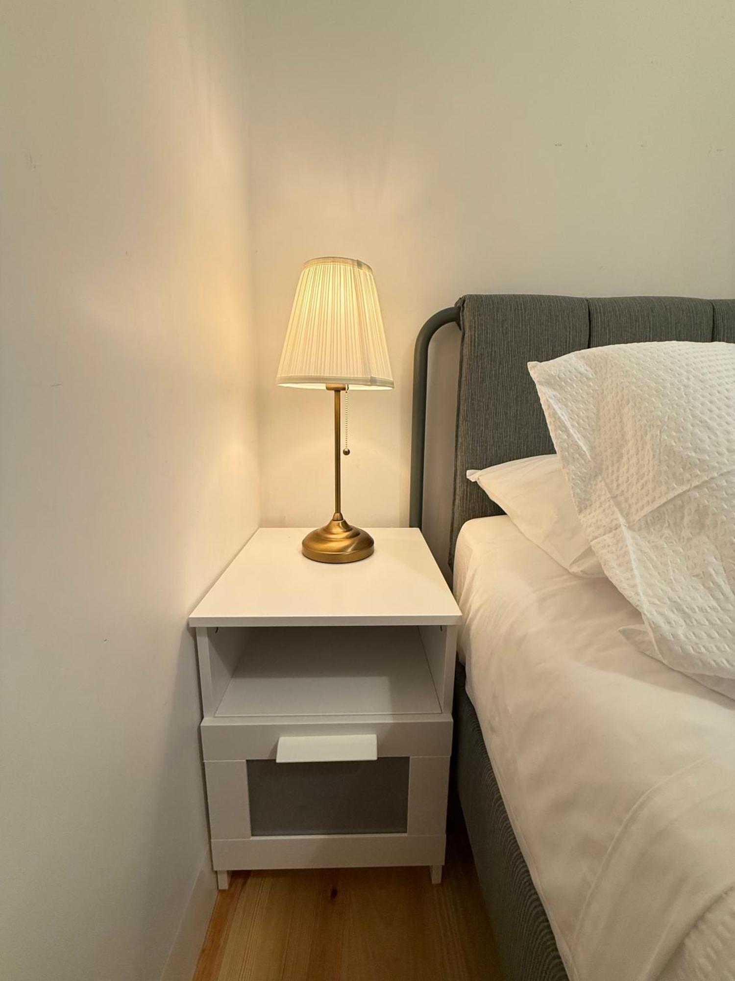 Apto Com 2 Quartos Apartamento
