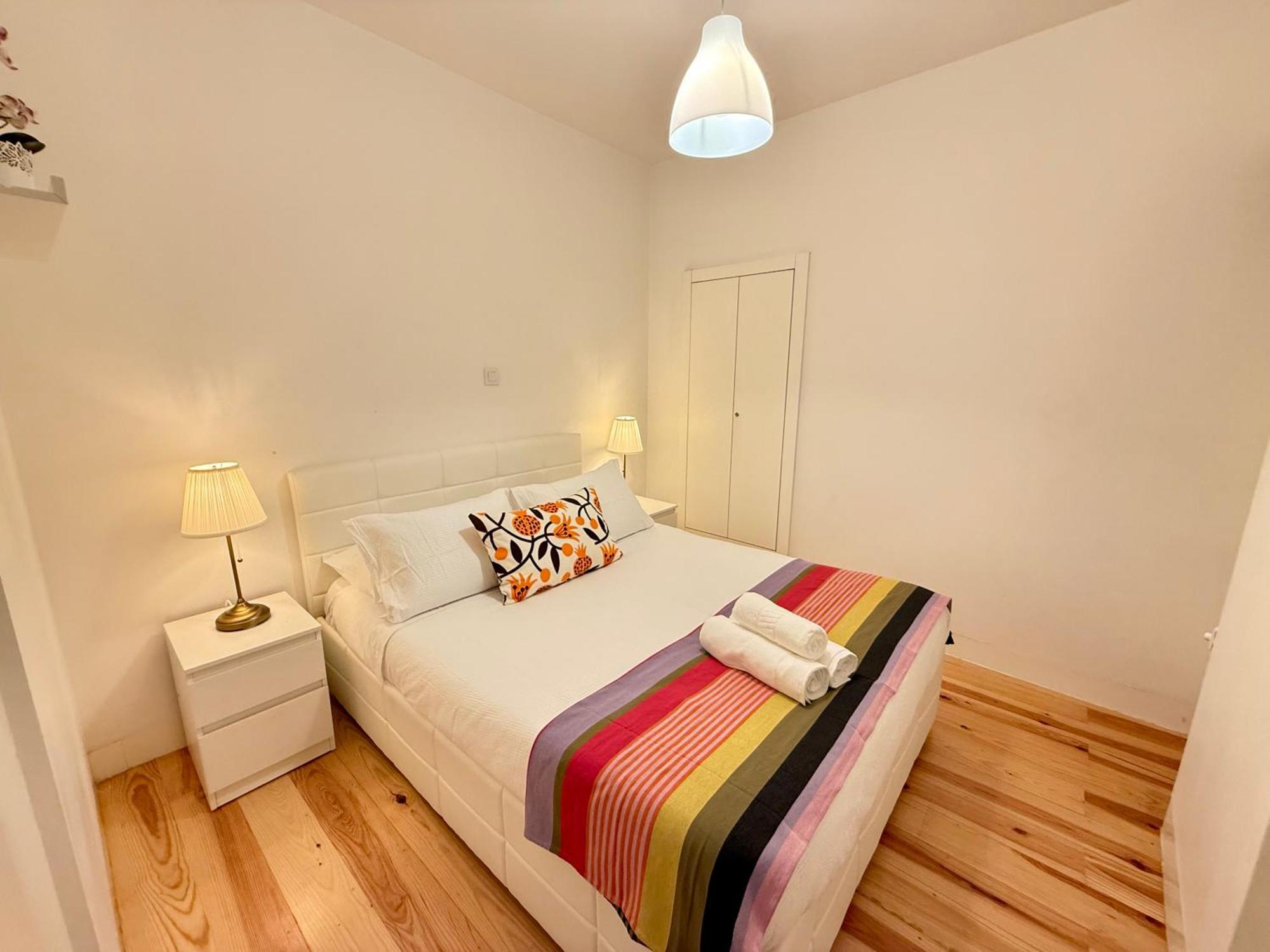 Apto Com 2 Quartos Apartamento